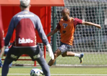 Lucas Ferreira tem lesão diagnosticada e pode desfalcar o São Paulo