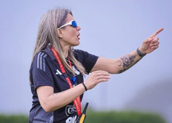 Futebol feminino: São Paulo visa Emily Lima em caso de saída de Thiago Viana