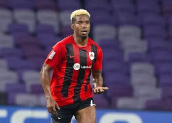 Especulado no São Paulo, Thiago Mendes deve acertar com o Vasco