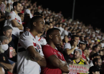 O meia-atacante Lucas Piazon, que foi revelado nas categorias de base do São Paulo, foi anunciado pelo Wieczysta Kraków, clube que disputa Segunda Divisão Polonesa. O jogador de 31 anos assinou contrato com validade de dois anos. 