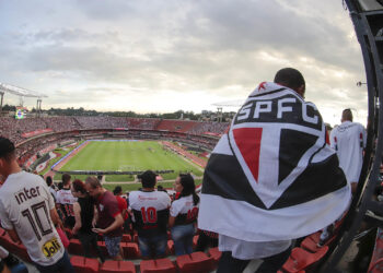 O São Paulo contratou dois jogadores para reforçar o elenco Sub-17. Trata-se dos meias Mário Joaquim, de 16 anos, que atuava no Sergipe, e Pedro Henrique, de 17 anos, que pertencia ao Náutico