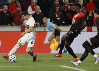 São Paulo desperdiça três cobranças e é elininado da Copa do Brasil