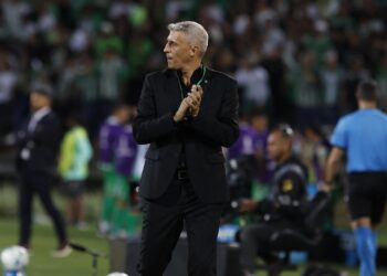 O São Paulo busca reforços para a sequência da temporada e sondou o lateral-direito Maílton, que disputa o Campeonato Brasileiro Série B pela Chapecoense. Contudo, de acordo com informações de André Hernan, a negociação não avançou.