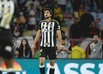 São Paulo cada vez mais longe de Igor Rabello