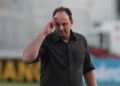 Rogério Ceni gera influência e Bahia aplica chapéu no São Paulo por jovem promissor