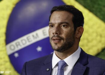 CBF joga contra a pode acabar tirando o São Paulo da Libertadores 