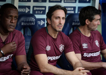 Zubeldía mal chegou no Fluminense e já encerrou ciclo no Rio de Janeiro 
