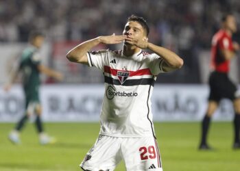 Por R$ 40 milhões, São Paulo aceita vender Pablo Maia